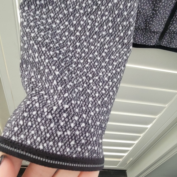 Lululemon Bomber Style Running/Workout Jacket - Picture 5 of 7